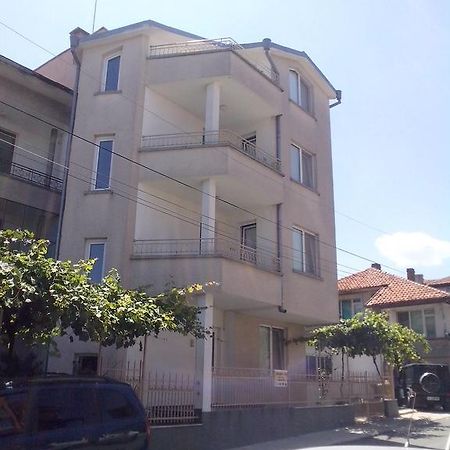 Guest House Krasi Черноморець Екстер'єр фото