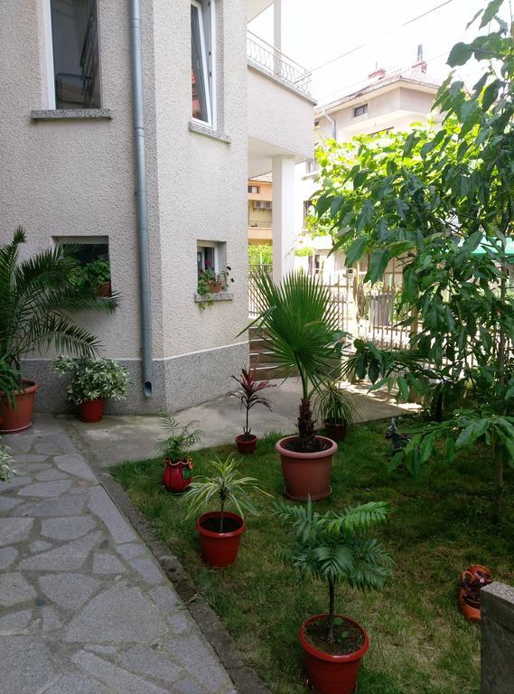 Guest House Krasi Черноморець Екстер'єр фото